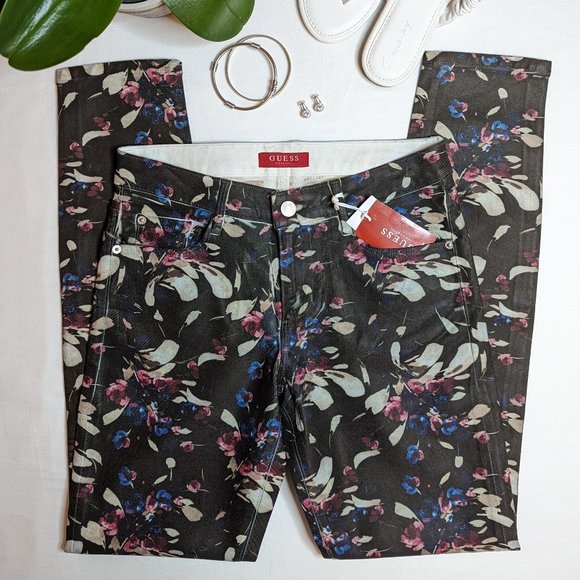 GUESS Annette Midrise Stretch Jeans in Floral Print Twill Size 26 Brand New - Picture 3 of 11